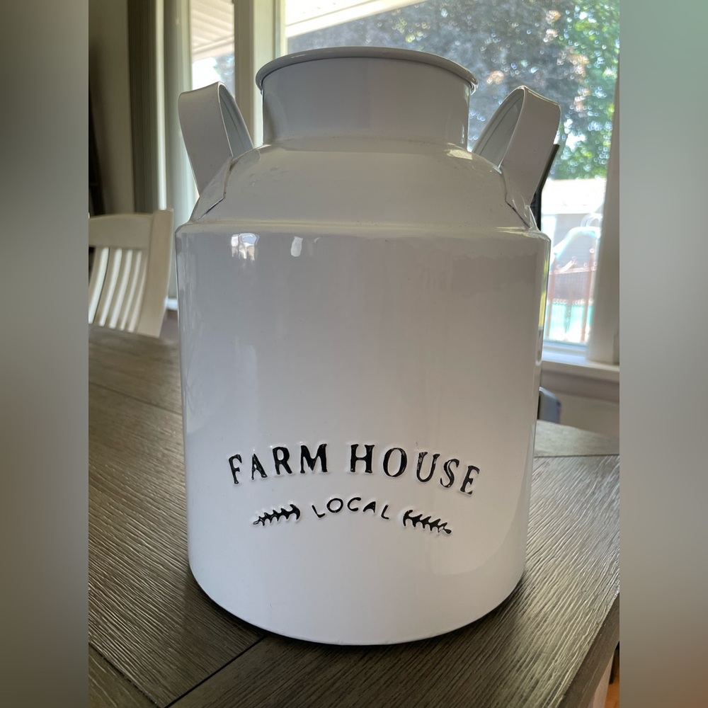 Farmhouse Milk Bucket